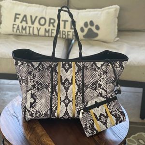 ✨ Black & Grey Snakeskin Print Neoprene Tote + Pouch